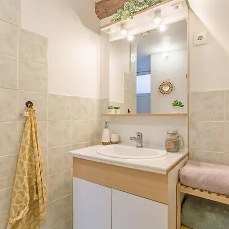 Apartamento Le Secret Du Bouchon : Agreable Et Hypercentre *